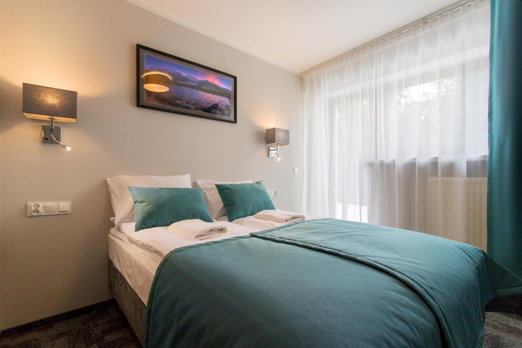 Przystanek Szrenica Hotel ชกลาร์สกา ปอเรมบา ภายนอก รูปภาพ